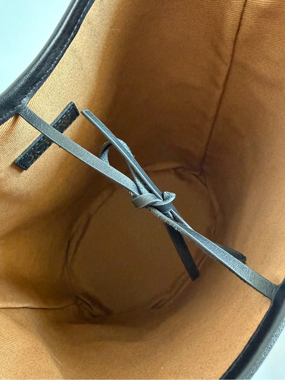 J CREW Berkeley Bucket Bag Black Leather - Picture 5 of 5